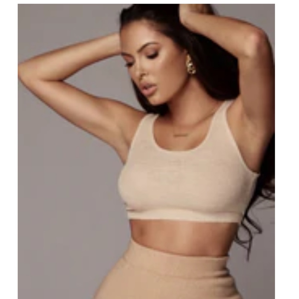 JLux label basic cropped top